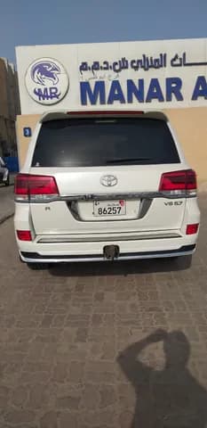Used Toyota Land Cruiser 4.6 GXR 2014