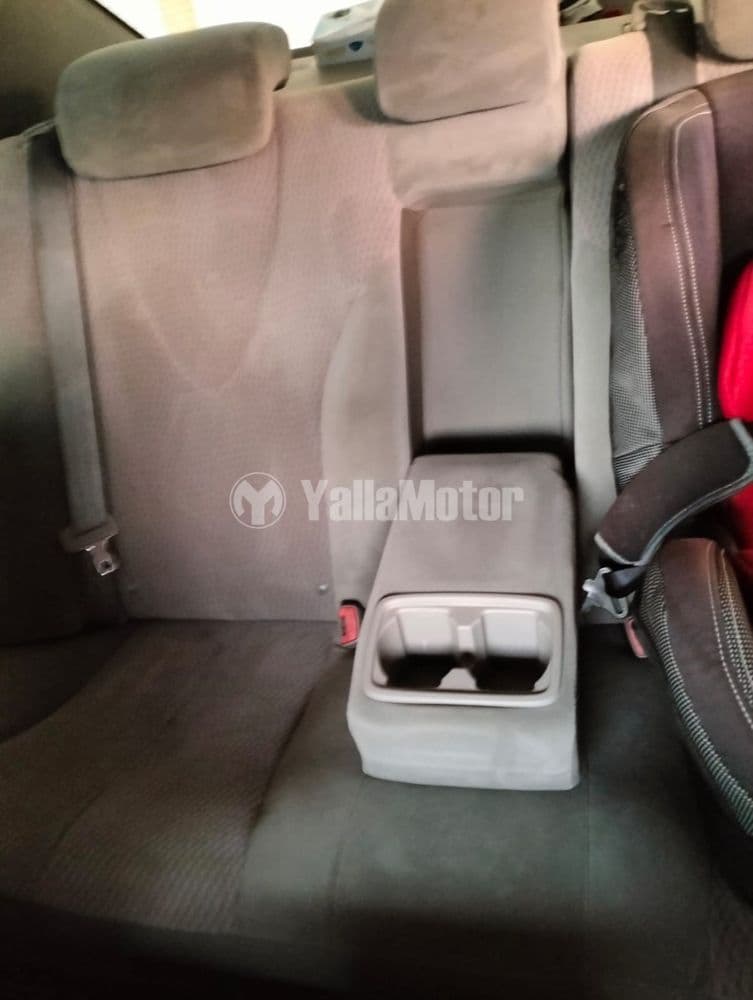 مستعملة تويوتا كامري 2.5L LE 178 HP 2010