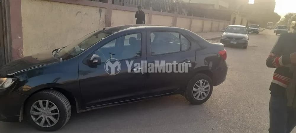 Used Renault Logan E2 M/T 2015