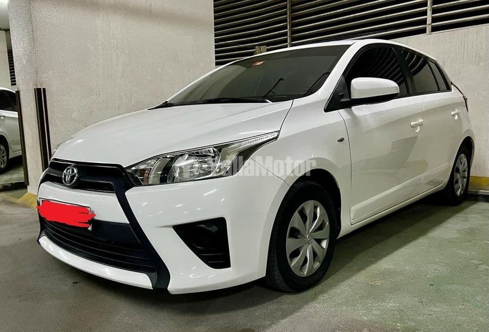 Used Toyota Yaris Hatchback 1.3L SE 2016