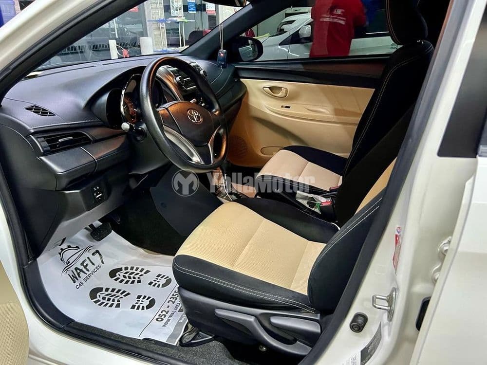 مستعملة تويوتا يارس هاتشباك 1.3L SE 2016