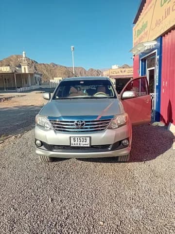 Used Toyota Fortuner 2013