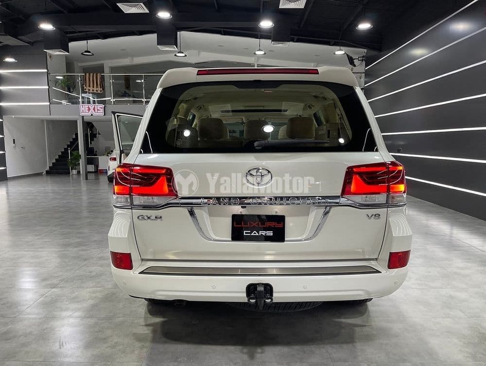 مستعملة تويوتا لاند كروزر 5.7L GXR 2020