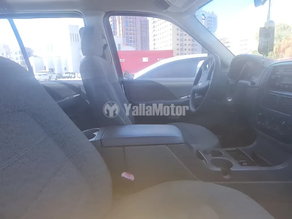 Used Ford Explorer 3.5L V6 Base AWD 2005
