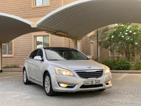 كيا كادينزا 2011 مستعملة كيا كادينزا 2011 مستعملة used_cars.forSale