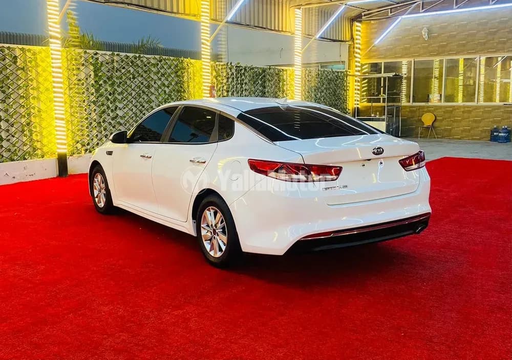Used Kia Optima 4 Door 2.4L LX 2016