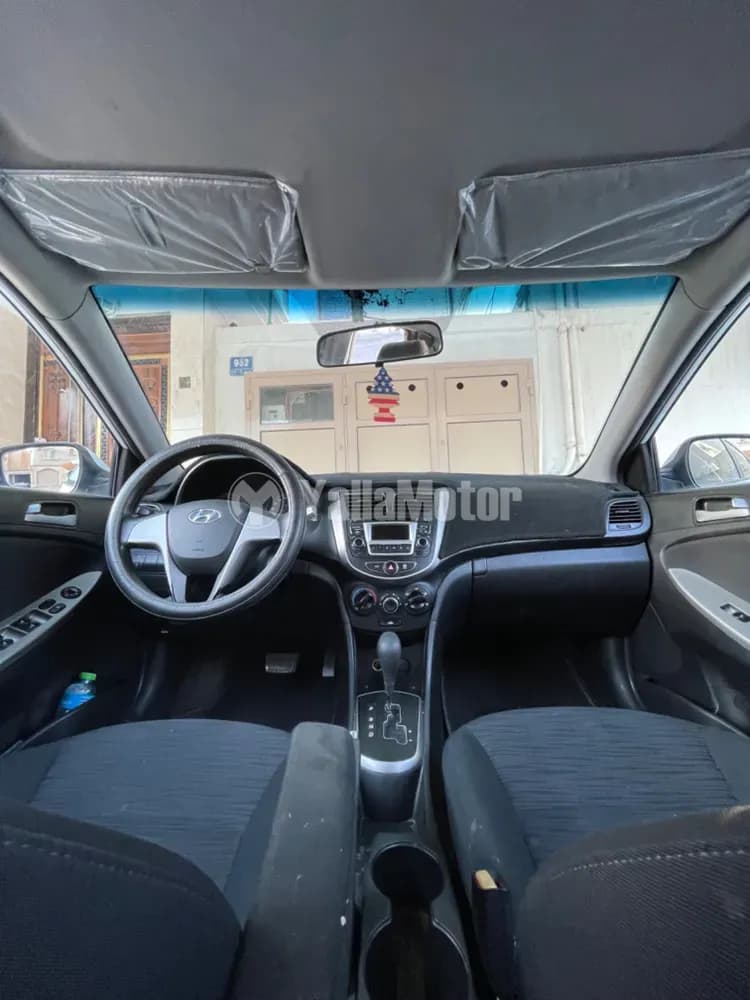 هيونداي أكسينت 1.6L 2015 مستعملة
