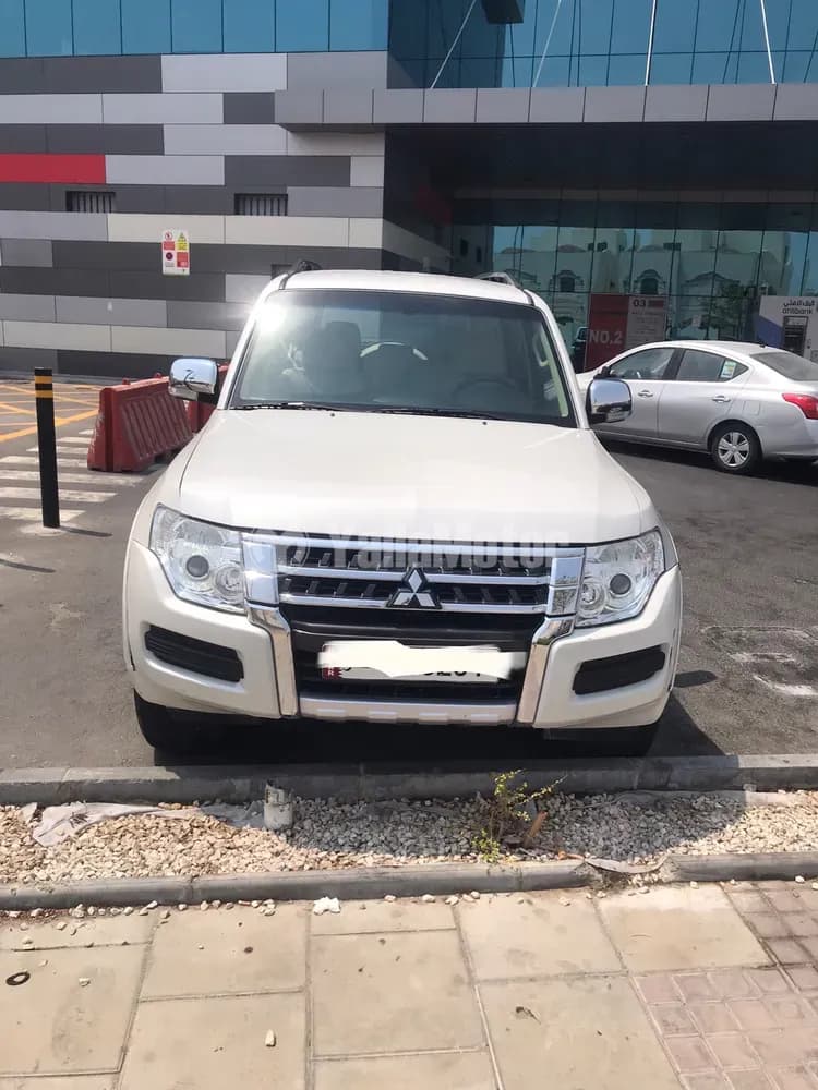 Used Mitsubishi 4th Generation Pajero 3.6L 2017