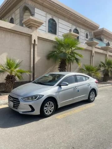 مستعملة هيونداي إلنترا 2017 مستعملة هيونداي إلنترا 2017 used_cars.forSale