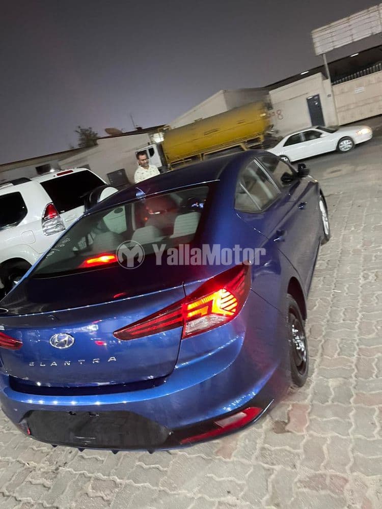 مستعملة هيونداي إلانترا 2.0L GLS 2020