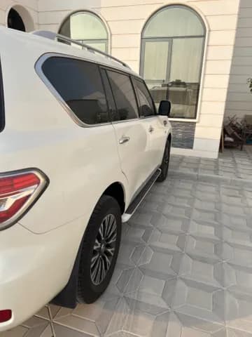Used Nissan Patrol 5.6L LE Platinum City 2014