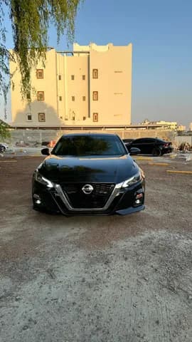 Used Nissan Altima 2.5 SV 2021