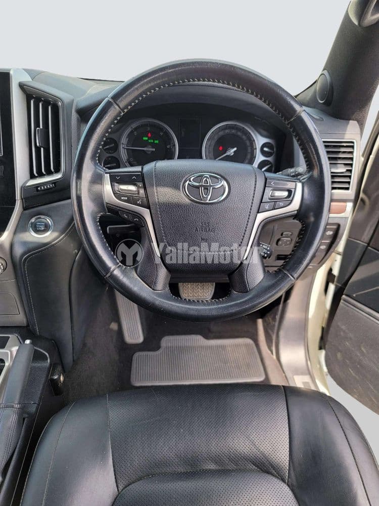 مستعملة تويوتا لاند كروز 2019