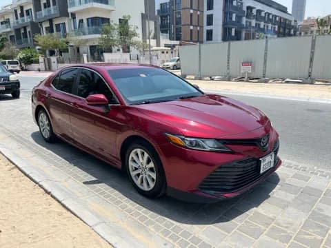 Used Toyota Camry 2.5L LE HEV 2018
