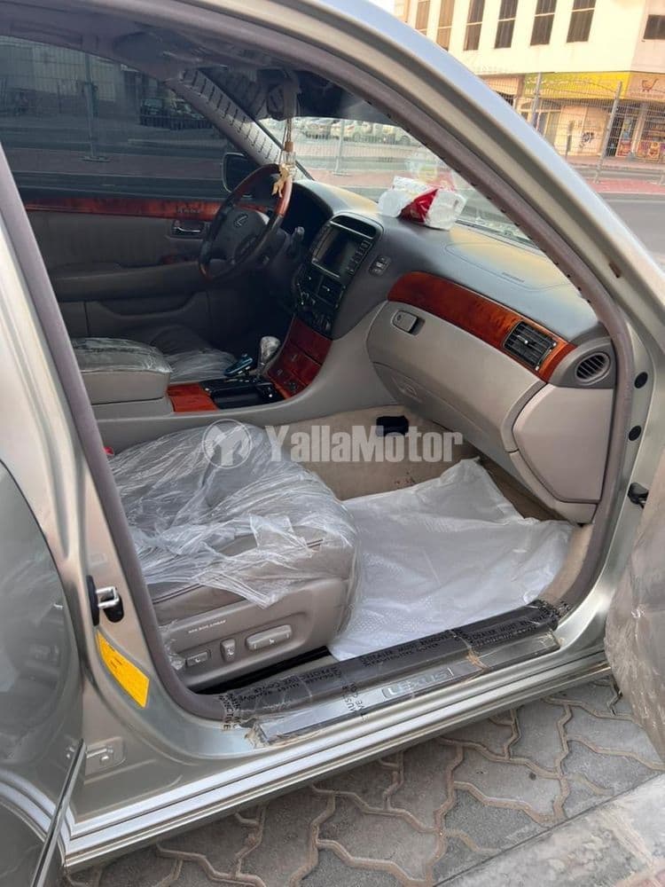 لكزس LS 430 2001 مستعملة