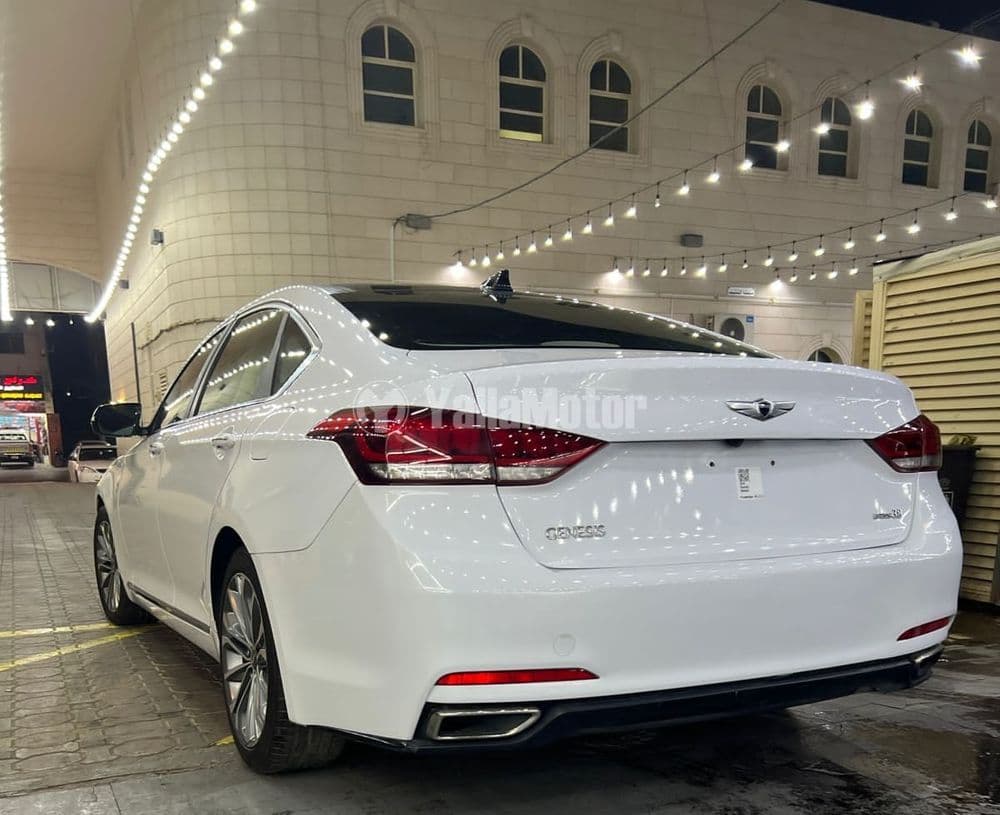 مستعملة هيونداي جينسيس 3.8L 2016