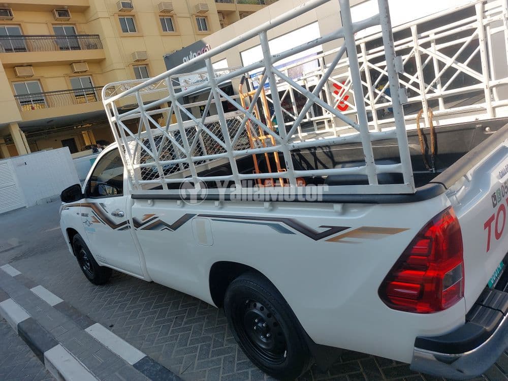 Used Toyota Hilux 2.7L GL M/T (4x2) Short 2024