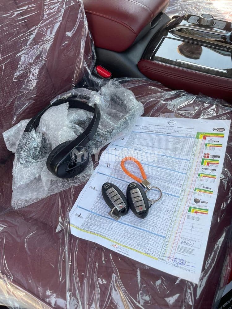 نيسان باترول 5.6L LE Platinum City 2022 مستعملة