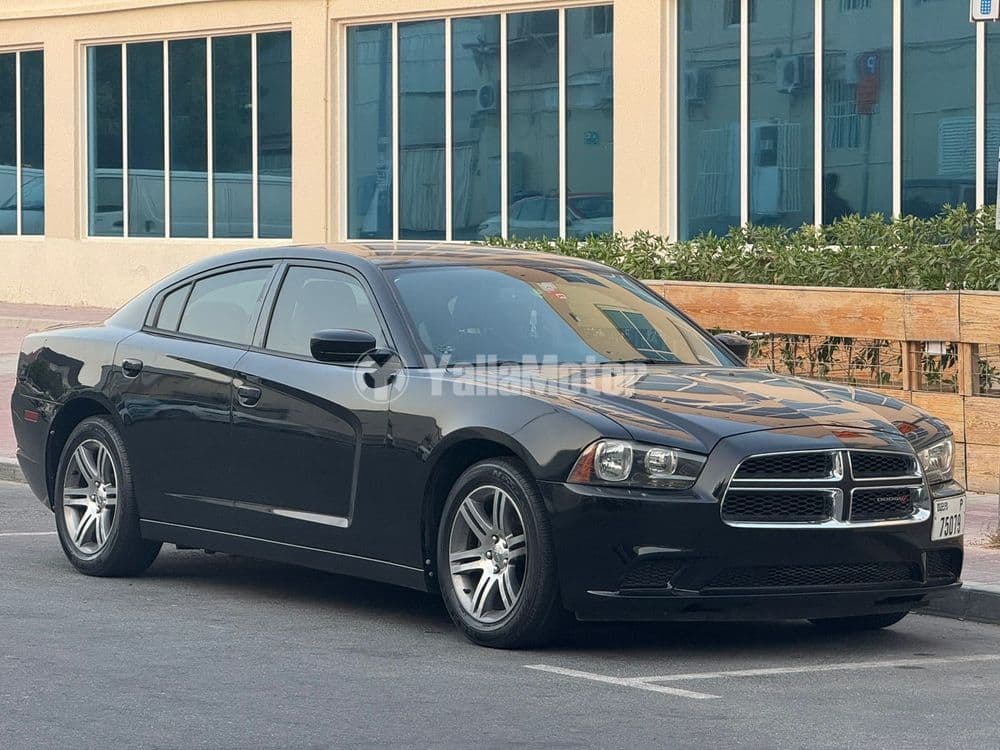 Used Dodge Charger 3.6L SXT Plus 2014