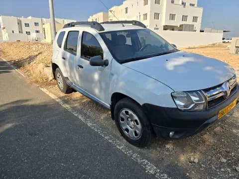 Used Renault Duster 2.0L 4WD 2016 Used Renault Duster 2.0L 4WD 2016 used_cars.forSale