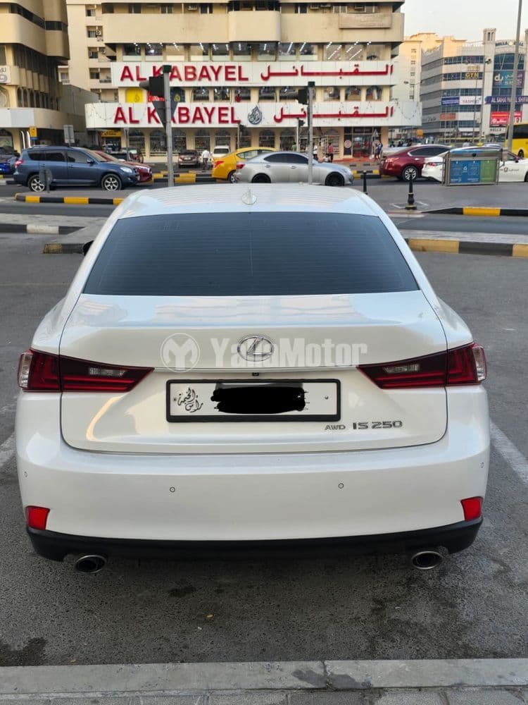 لكزس IS250 2014 مستعملة
