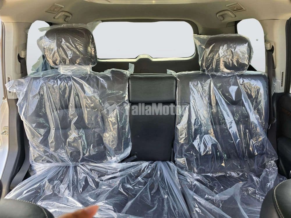 مستعملة تويوتا لاند كروز 2014