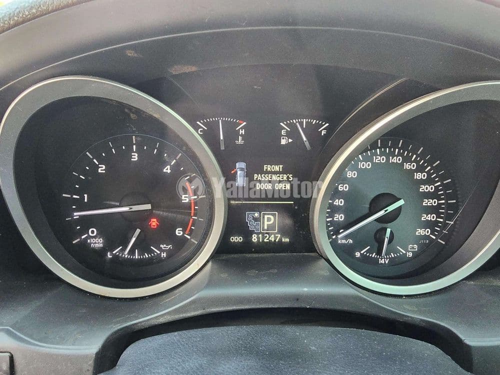 مستعملة تويوتا لاند كروز 2014