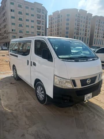 Used Nissan Urvan 13-Seater Manual 4-Door 2014