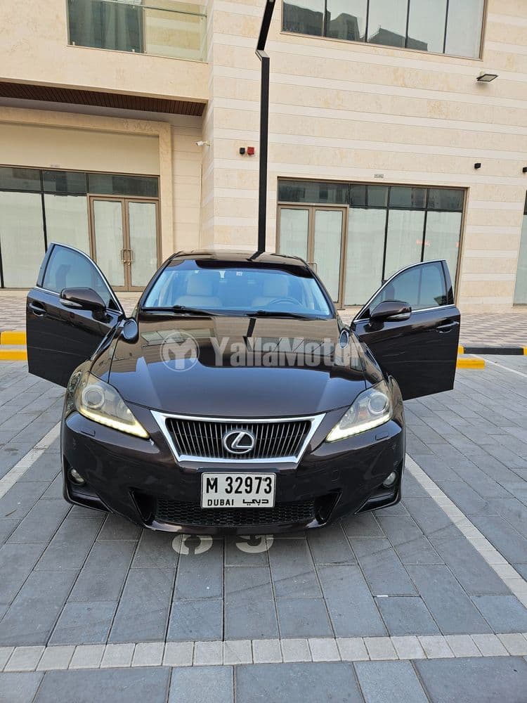 Used Lexus IS 300 4 door 3.0L 2012