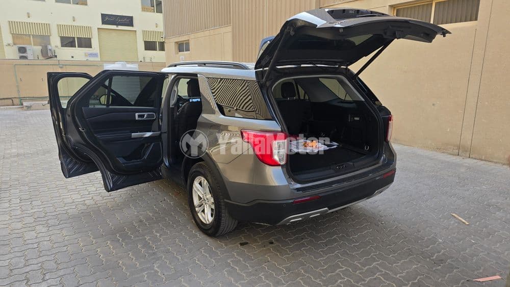 فورد إكسبلورر 2.3L EcoBoost XLT Mid Option AWD 2023 مستعملة