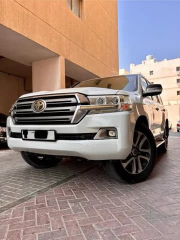 Used Toyota Land Cruiser 4.6L GXR 2016