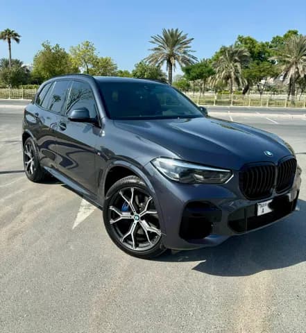 Used BMW X5 xDrive 4.4i 2022