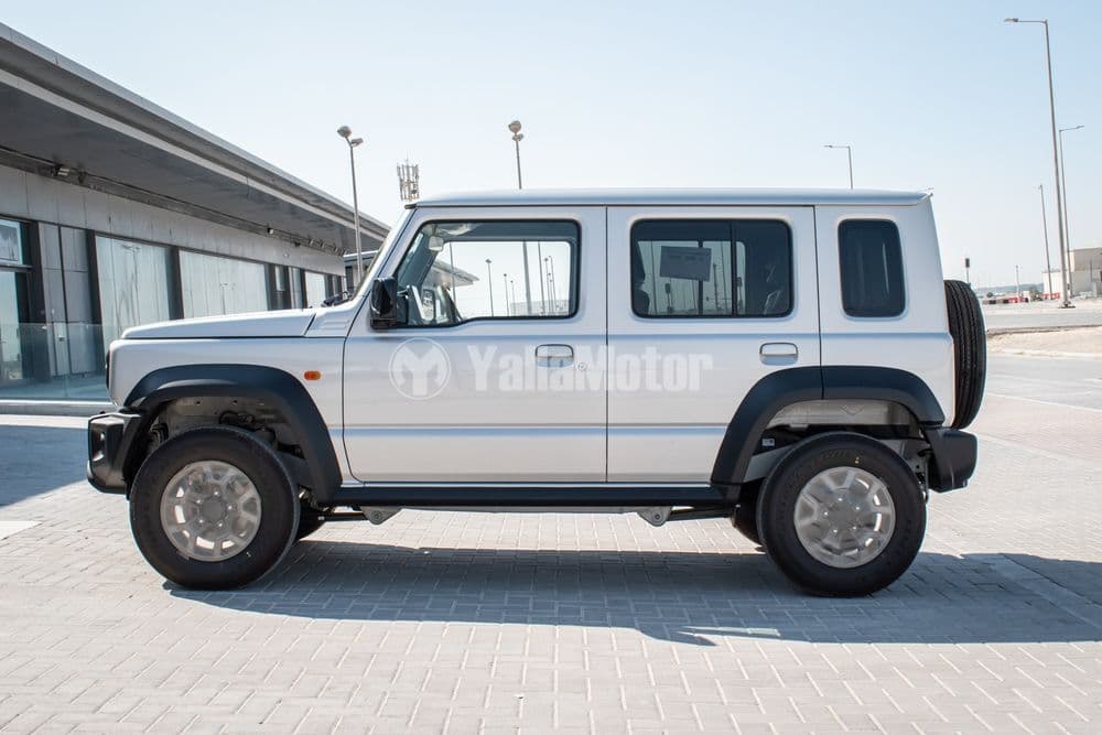 سوزوكي جمني 1.5L GLX A/T 2025 الجديد