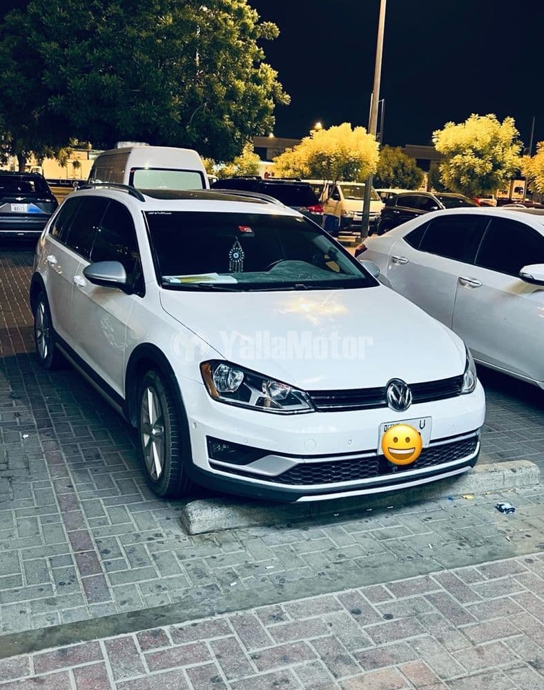 Used Volkswagen Golf 2.0L SE R (290 HP) 2017