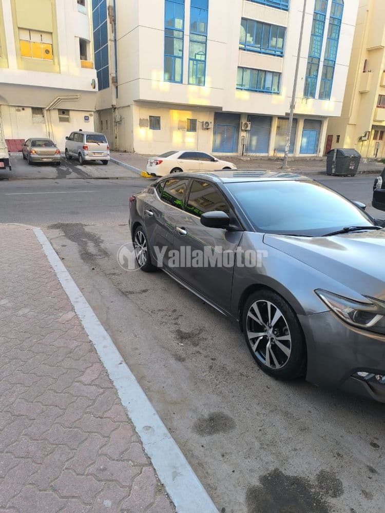 Used Nissan Maxima 3.5 SV 2017
