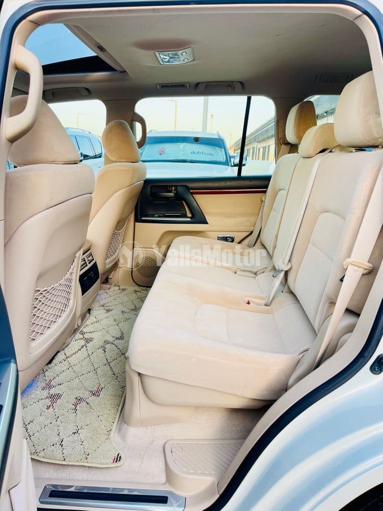 تويوتا لاند كروزر 4.0 GXR 2015 مستعملة