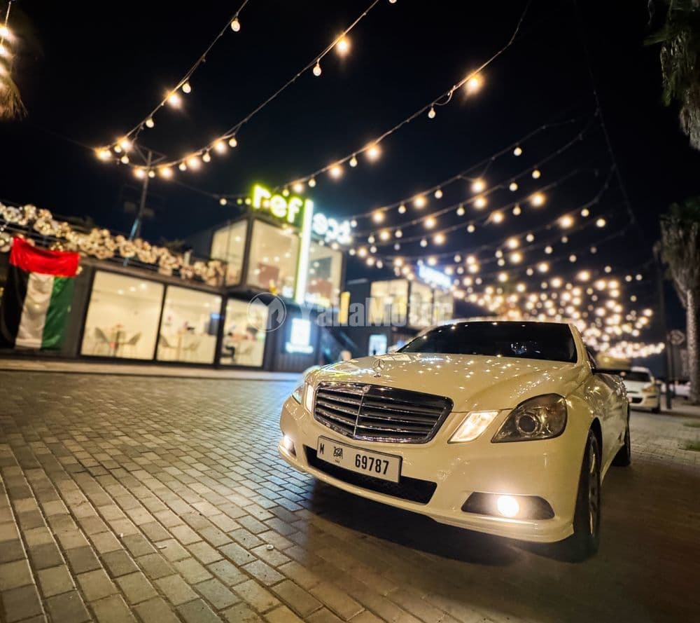 Used Mercedes-Benz E-Class E 300 2010