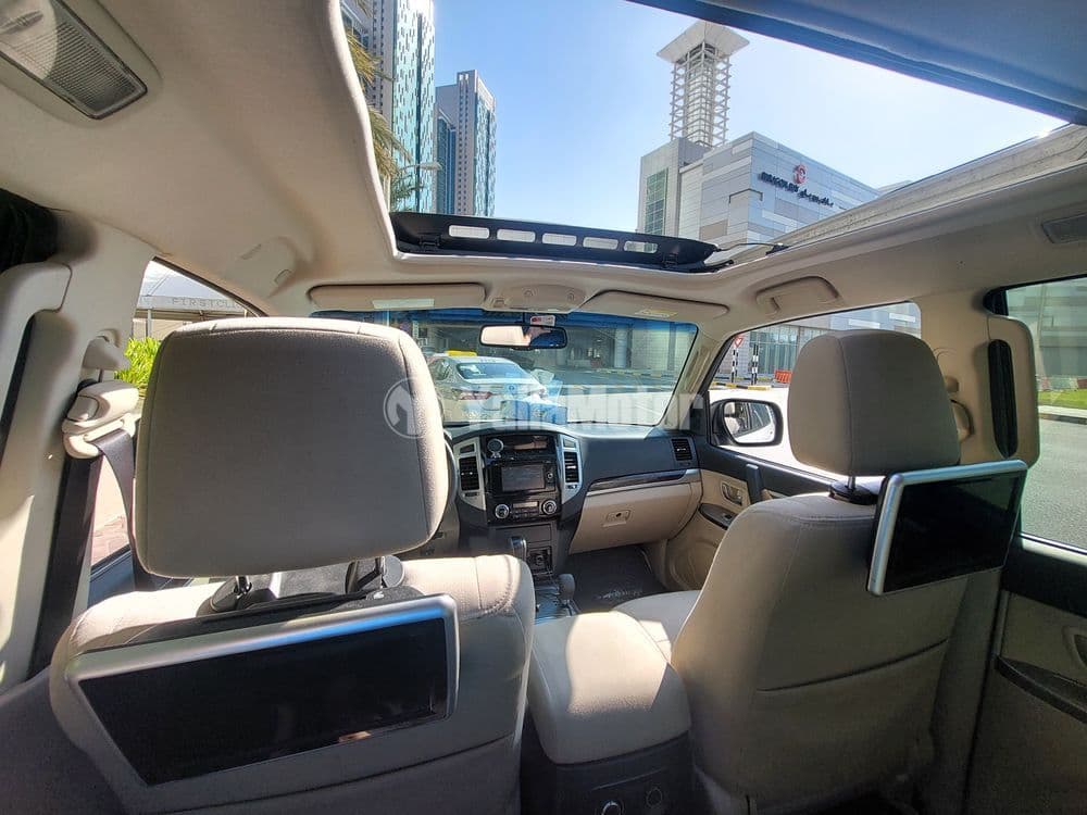 Used Mitsubishi Pajero GLS V6 2018