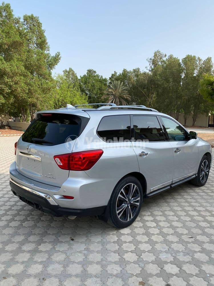 Used Nissan Pathfinder 3.5L SL 4WD 2020