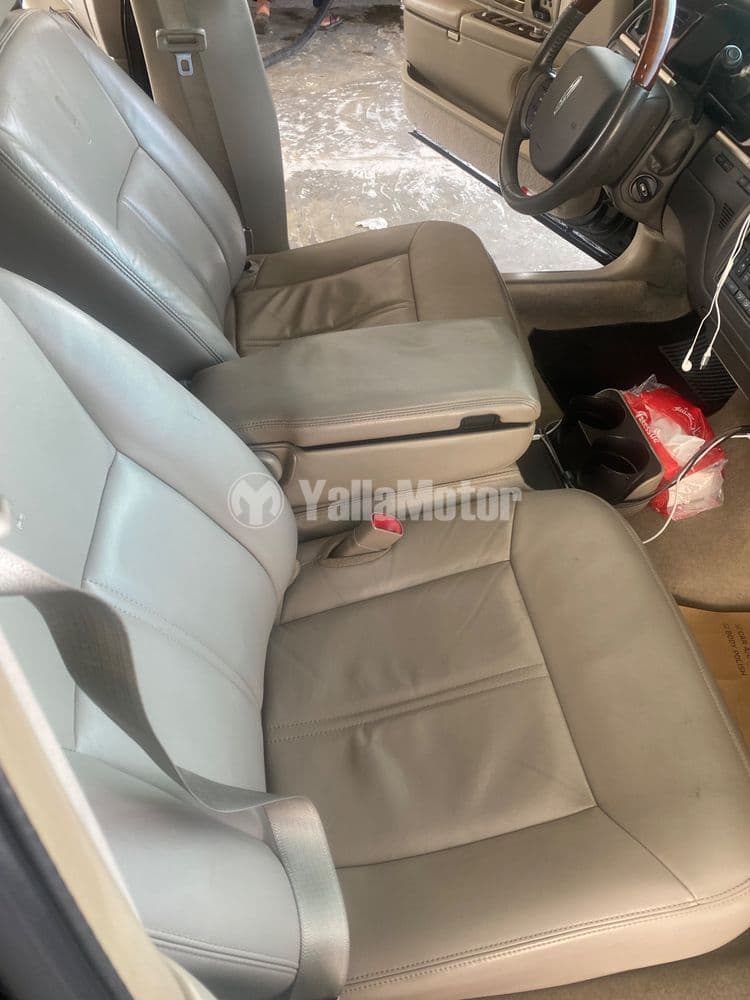 Used Lincoln Town Car 2011