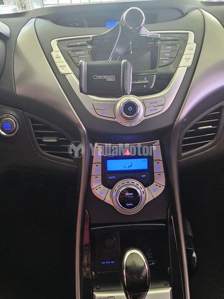 هيونداي إلنترا 1.6L 2012 مستعملة