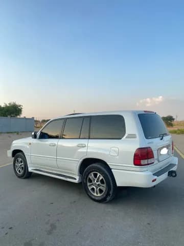 Used Lexus LX 4.7 Premier 2006