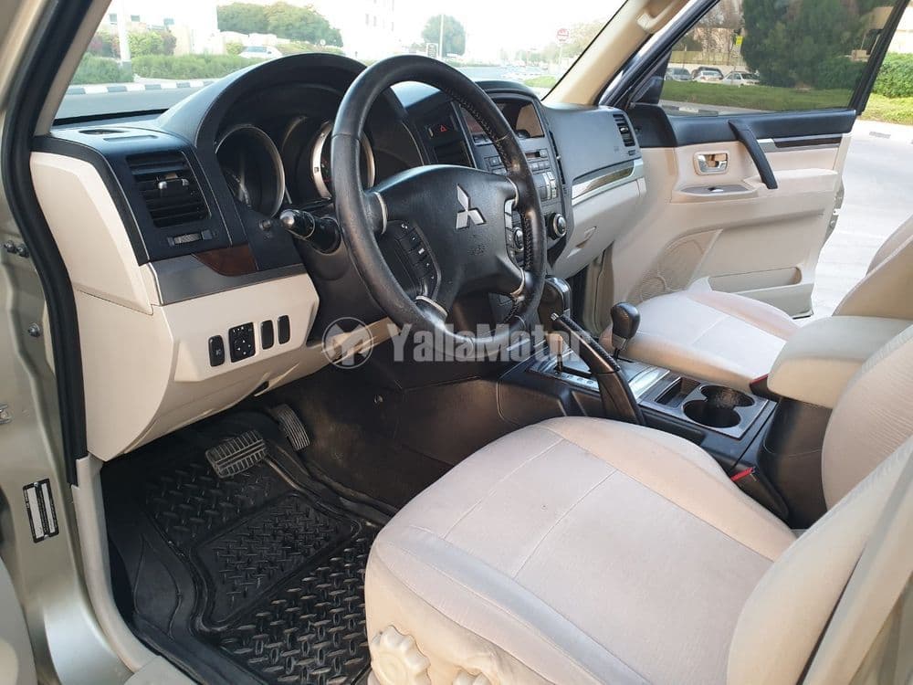 Used Mitsubishi Pajero 3.8L 5 Door Full 2010