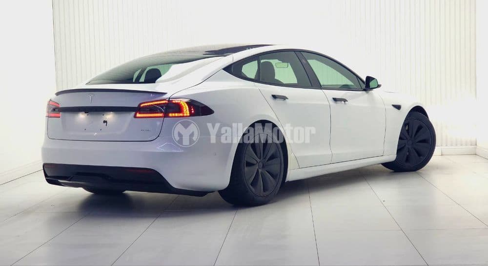 New Tesla Model S Plaid AWD 2022