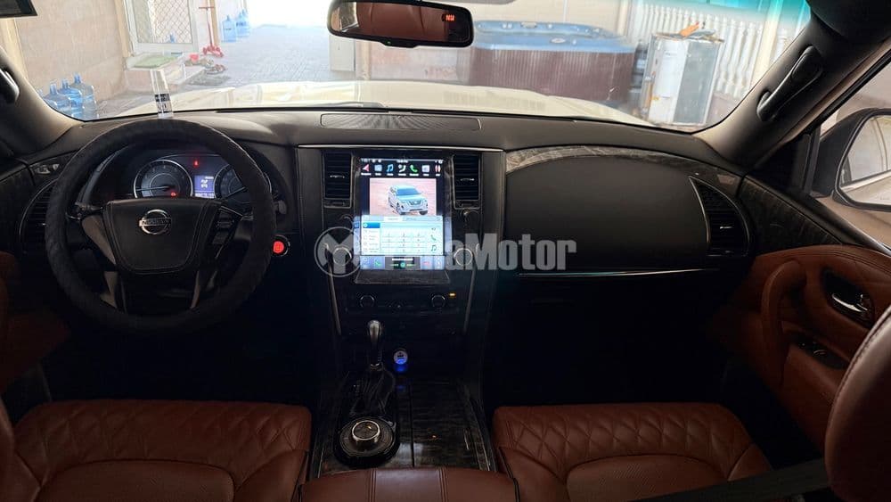 نيسان باترول 5.6L SE 2013 مستعملة