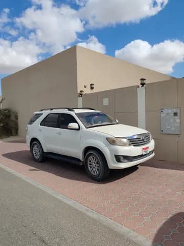 Used Toyota Fortuner 4.0L Elegance (4X4) 2012