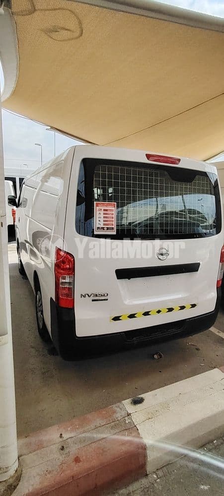 Used Nissan Urvan 3-Seater Manual 4-Door 2021