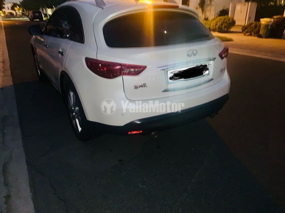 انفينيتي كيو اكس70 3.7L لكشاري 2018 مستعملة