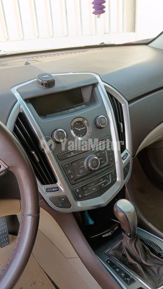 كاديلاك أس آر اكس 3.6L 2012 مستعملة