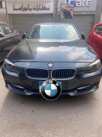 بي إم دبليو الفئة الثالثة - سيدان 320i 8 Speed Automatic Transmission 2013 مستعملة بي إم دبليو الفئة الثالثة - سيدان 320i 8 Speed Automatic Transmission 2013 مستعملة used_cars.forSale